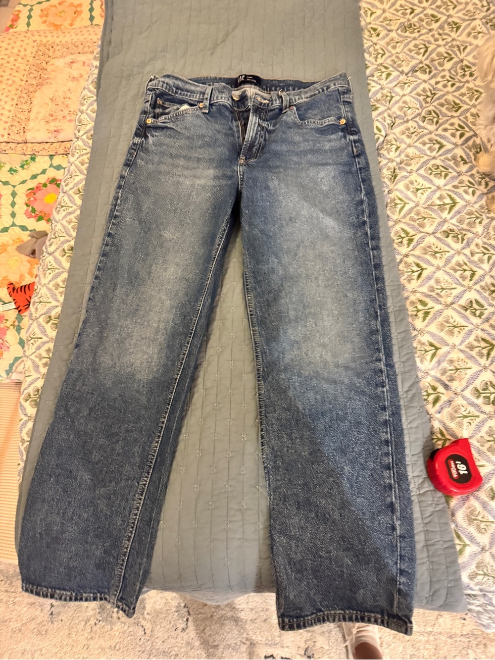 GAP Women's 90’s loose Jeans in Faded Blue Wash